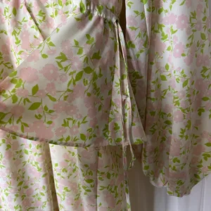 Topshop Pink and Green Floral Dress Size 10 maternity thumbnail 6