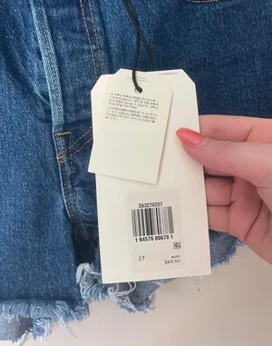 Levi's NWT  501 shorts thumbnail 3