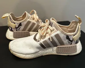 NMD Adidas Sneakers thumbnail 1
