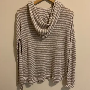 t/o Sweaters Hooded Lightweight Sweater Striped Nautical thumbnail 3