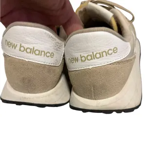 New Balance 237 Beige and White Sneakers size 7.5 thumbnail 3