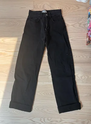 Black Straight Leg Jeans Size 24 thumbnail 1