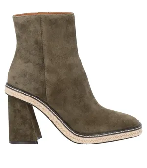 Tory burch boots  thumbnail 1