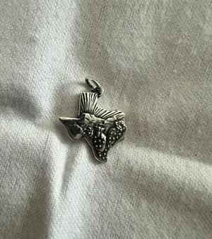 James Avery Charm thumbnail 1