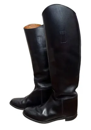 Kemptown Black Leather Equestrian Riding Boots Minimalist Old Money Quiet Luxury thumbnail 1