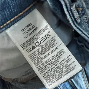 Old Navy Extra Stretch High Rise Distressed Straight Denim Jeans Size 12-Long thumbnail 7