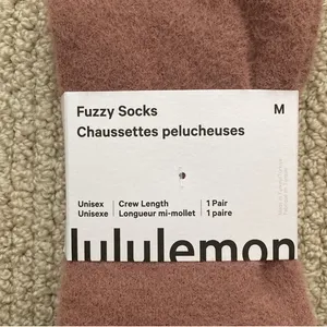 NEW Lululemon Unisex Fuzzy Crew Socks Soft Pink REDC Red Clay Size Medium NWT thumbnail 2
