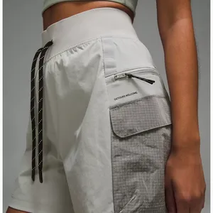 Lululemon Multi-Pocket Cargo High-Rise Hiking Short 5” thumbnail 4