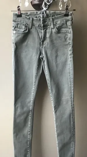 7 For All Mankind ‘Gwenevere’ Skinny Jean Light Olive Color Size 25 Retail $189 thumbnail 1