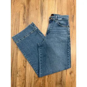 Lee High Rise Wide Leg Cuffed Jeans Women's Size 8‎ Long Light Wash Denim thumbnail 2