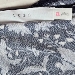 Lush Floral Off Shoulder‎ Ruffle Bodysuit XL Blueberry Cream T13052B-047 Navy thumbnail 3