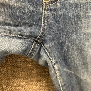 AG Adriano Goldschmied Distressed Jeans‎ 27R thumbnail 11