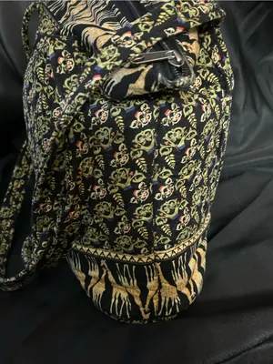 Black & Gold Giraffe Print Quilted Shoulder Bag thumbnail 7