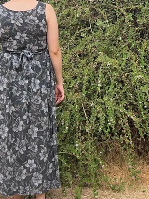 Vintage Gray floral maxi dress. thumbnail 6