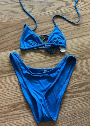 Frankie’s bikinis set thumbnail 1