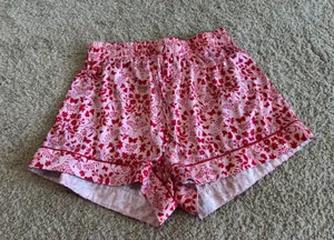 Show Me Your Mumu she loves you pj shorts satin thumbnail 1