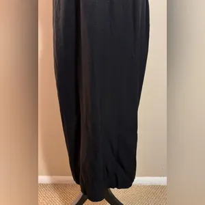 EUC Vintage John Roberts Black and Gold Long Midi Dress w/ shoulder pads size 10 thumbnail 4