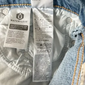 Levi's Women's Premium Wedgie Straight Jeans Medium Wash Blue Size 27 thumbnail 7