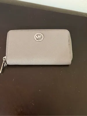 Michael Kors Silver MK Logo Gray Saffiano Wallet thumbnail 4