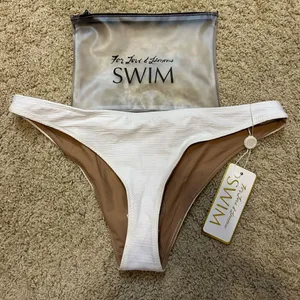 🆕 For Love & Lemons swim cream bikini bottom size L BIN N‎ thumbnail 1