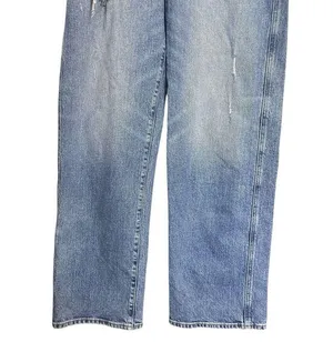 Express Womens Sz 6 Regular Relaxed Straight Low Rise Distressed Wide Leg Jeans thumbnail 3