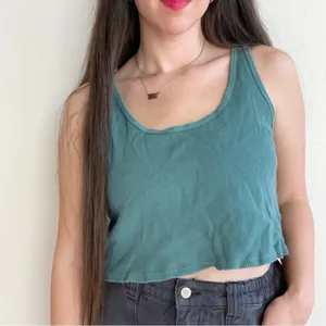set active crop tank top waffle knit emerald green thumbnail 3