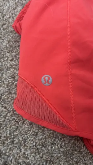 Lululemon Shorts thumbnail 3