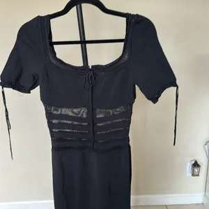 HOUSE OF CB 'Lilla' Black Openwork Knit Midi Dress‎ NWOT size S thumbnail 9