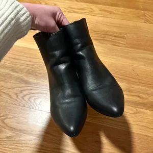 Lulu’s Black Pointed Toe Ankle Boots thumbnail 3