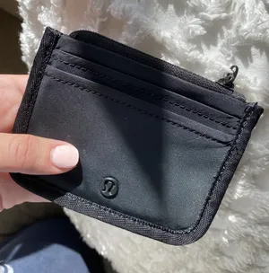 Lululemon Wallet thumbnail 1