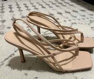 Anne Michelle Flip Flop Heels thumbnail 3