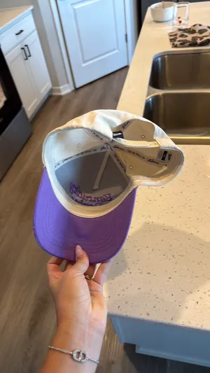 Boutique Kentucky Derby hat thumbnail 2