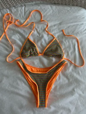 Frankies Bikinis Set thumbnail 1