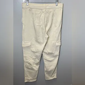 Aritzia Wilfred Women's Cream Modern Cargo‎ Pants Size 6 thumbnail 2
