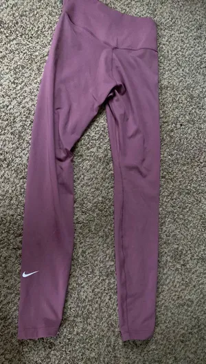 Purple leggings thumbnail 1