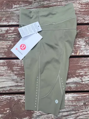 Lululemon Fast and Free HR Short 8" Light BALF Bay Leaf (Green) Lightweight|Sz:2 thumbnail 7