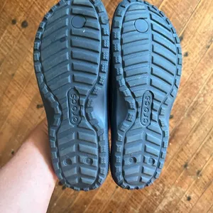 Crocs black rubber size 9 washable flip flop sandals thumbnail 2