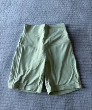 Lululemon Align Shorts thumbnail 2