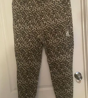 American Eagle Outfiters thumbnail 2