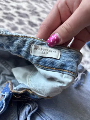 PacSun 90s Boyfriend Jeans Ripped thumbnail 6