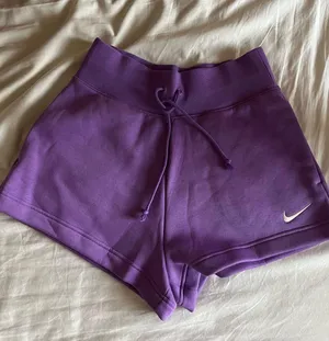 Nike Shorts thumbnail 1