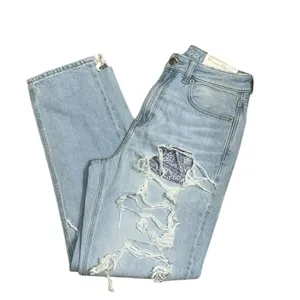 American Eagle Outfitters Mom Blue Mist Distressed Mom Jeans(Size 6Regular) thumbnail 3
