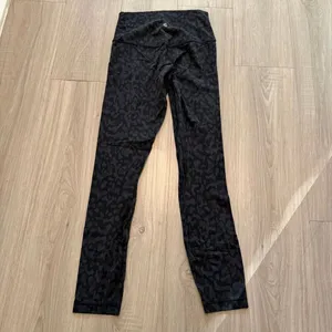 Lululemon Align Pant II 25” thumbnail 4