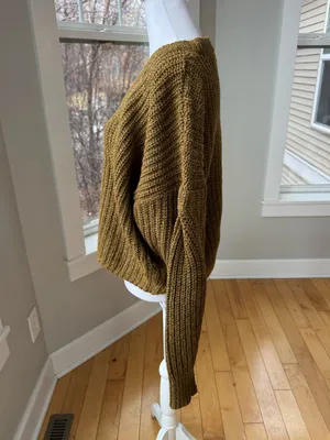 Madewell Gold Yellow Pleat Sleeve Pullover V Neck 90s Style Sweater Sz Medium thumbnail 5