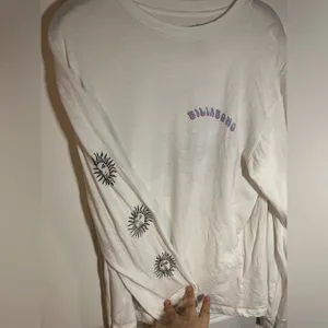 Billabong Under the Sun Tour Skull Roses Suns Long Sleeve Tshirt Size Medium thumbnail 9