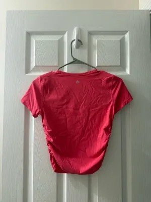 Lululemon Workout Top thumbnail 2