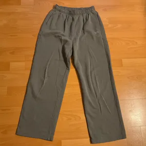 Alo Yoga Accolade Straight Leg Sweatpant Steel Grey S thumbnail 2