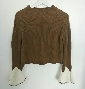 camel color sweater Multiple Size L thumbnail 1