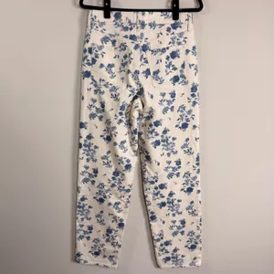 Old Navy OG Loose High Rise Floral Toile Jeans Blue Cream Tall 4 thumbnail 3
