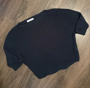 Luisa Ricci Boxy Knit Navy Short-Sleeve Crewneck Sweater size small thumbnail 1